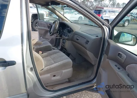 2001 Toyota Sienna Le from USA, damaged, VIN 4T3ZF13C91U328452